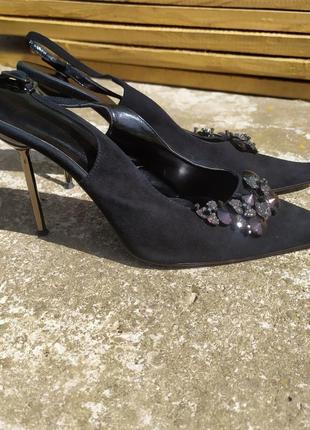 Босоніжки босоножки