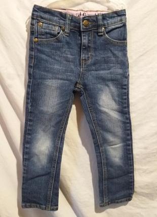 Стрейчевые джинсы