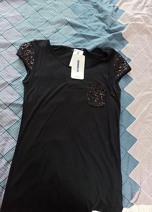 Футболка з паєтками розмір s waikiki
