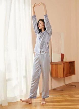 Атласный женский комплект, комфортная женская пижама из нежного атласа, модная женская пижама для дома7 фото