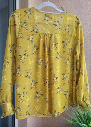 Красивая стильная полупрозрачная блуза в цветочный принт4 фото