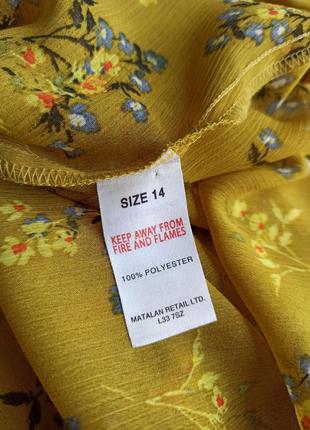 Красивая стильная полупрозрачная блуза в цветочный принт8 фото