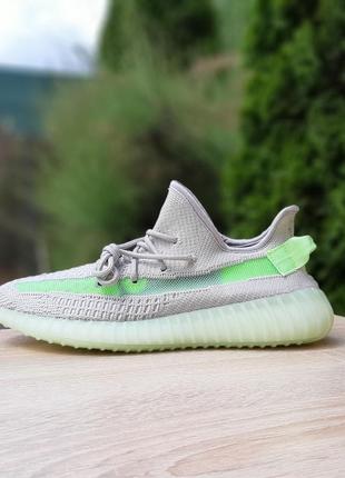 Мужские кроссовки adidas yeezy boost 350 v2 серые с салатовым