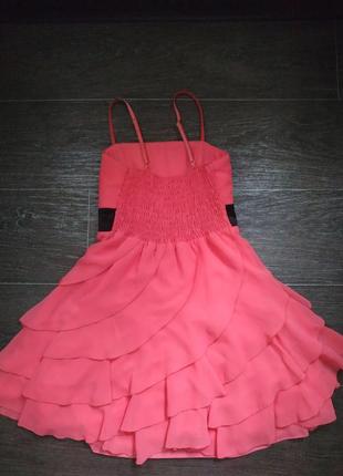 Сукня на брительках коралового кольору2 фото