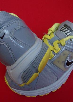 Кросівки nike air citius 4 оригінал 38 розмір