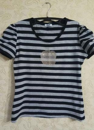 Футболка в полоску