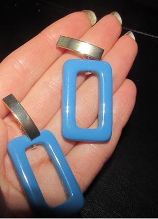Голубые прямоугольные стильные пластиковые серьги, 55394 фото