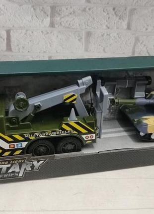 Новая игрушка танк военная тематика