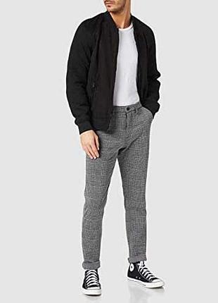 Мужские серые брюки с принтом, s