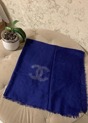 Стильный шарф chanel