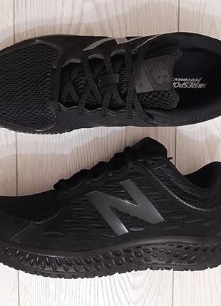 New balance женские 42-й