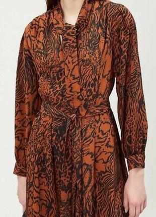 Платье тренч с шалком леопардово зебровом принте с карманами платье с поясом