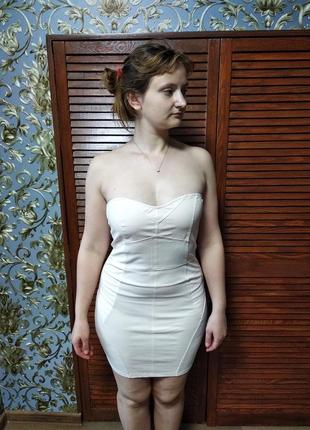 Сукня коктейльне, міні, бежеве / беж кремове, p-р l, від jimmy key