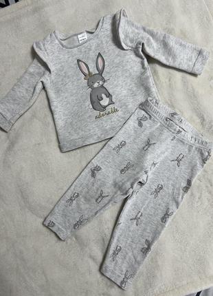 Костюм carters