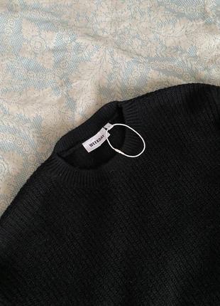 Идеальный базовый шерстяной свитер оверсайз. объемный5 фото