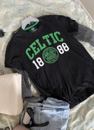 Стильная черная футболка с принтом celtic football club1 фото