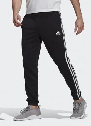 Спортивные штаны adidas
