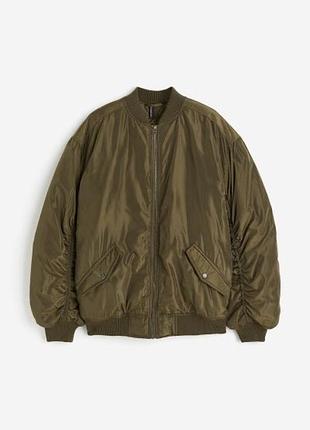 Стильний бомбер , куртка h&m
