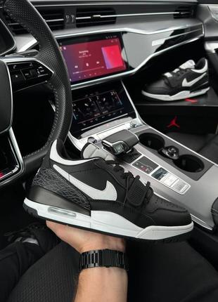 Чоловічі кросівки gray nike air jordan legacy 312 low / найк джордан / демісезонні / весняні, літні, осінні / взуття / шкіра / білі, чорні, сірі