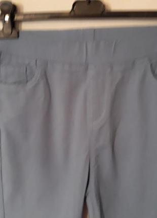 Стрейчевые брюки украшенные жемчужными бусинками5 фото