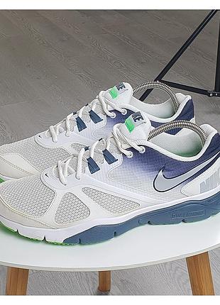 Кроссовки nike