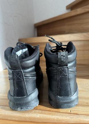 Nike  ботінки 5