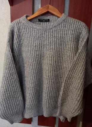 Сірик светрик