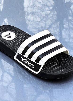 Шльопанці adidas чорні8 фото