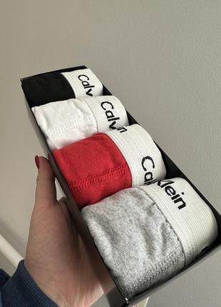 Чоловічі трусиcalvin klein в упаковці