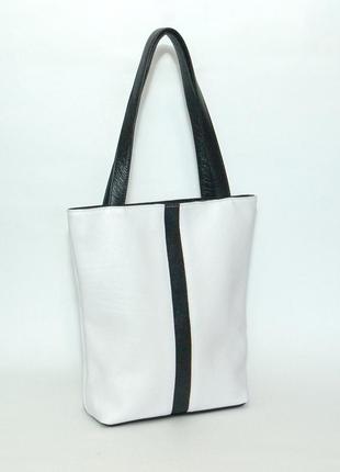 Стильна шкіряна чорно-біла сумка на плече, кольори в асортименті