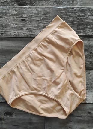 👙 бежевые спортивные трусики  matalan m
