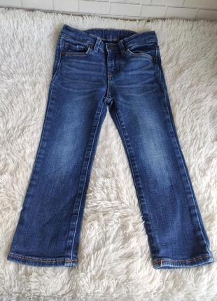 Джинсы скини, стрейчевые джинсы