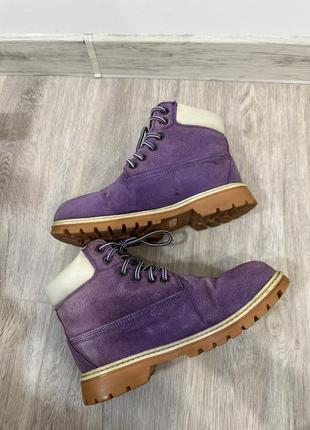 Фиолетовые ботинки тимберленды замшевые зимние на меху4 фото