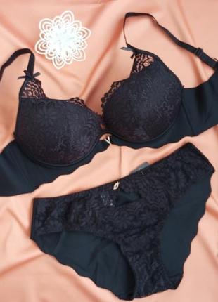 Напiвмереживний комплект з пуш ап