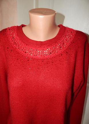 Теплий джемпер зі стразами та мереживом 4