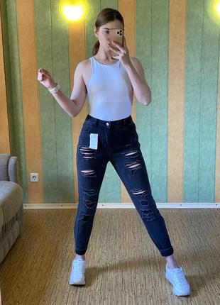 Джинсы рваные zara woman boyfriend mom