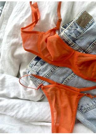 Соблазнительное белье 90в