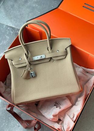 Сумка бежевая кожаная в стиле hermes birkin