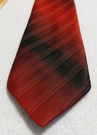 Якісна стильна брендова англійська краватка c&a2 фото