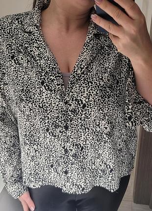 Блузка укорочена  оверсайз