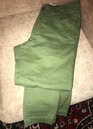 Зеленые джинсы6 фото