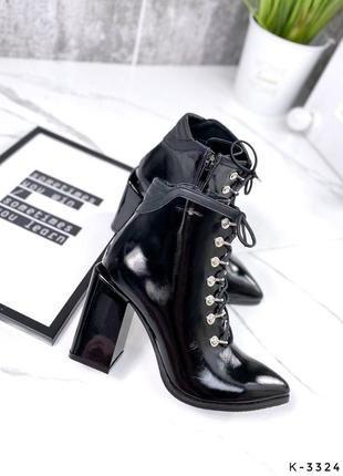 Натуральні шкіряні лаковані чорні демісезонні та зимові ботильйони - черевики на шнурівці на підбора3 фото