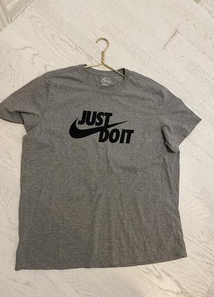 Футболка nike sportswear tee just do it xxl