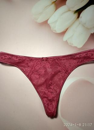 Красиві кружевні трусики стринги розмір l