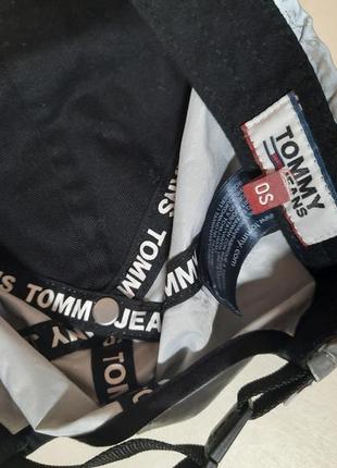 Tommy jeans reflective бейсболка one size10 фото