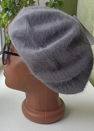 Новий ангоровий бере на ніжці (можна носити різними способами)