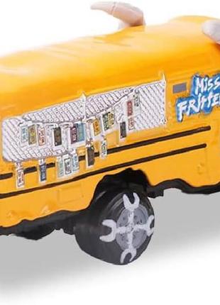 Машинка тачки 3 deluxe: міс м'ясорубка dxv94 (cars 3 deluxe miss fritter). автобус мисс крошка уцінка скол4 фото