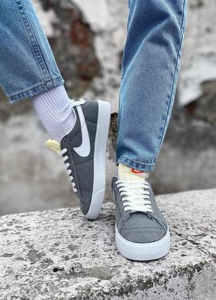 Кроссовки nike blazer low grey4 фото