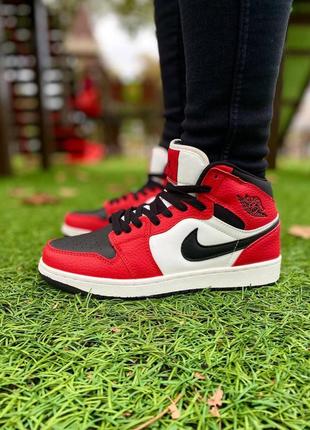 Кроссовки nike air jordan 1 retro red black1 фото