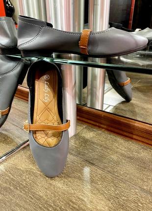 Новые серые туфли на низком ходу, туфли-лодочки, балетки